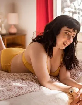 View Greta Desgraves, Melbourne Escort | Tel: 0401327871