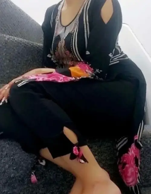 View INDIAN RAJASTANI GIRL ANAYA, Melbourne Escort | Tel: 0412042629