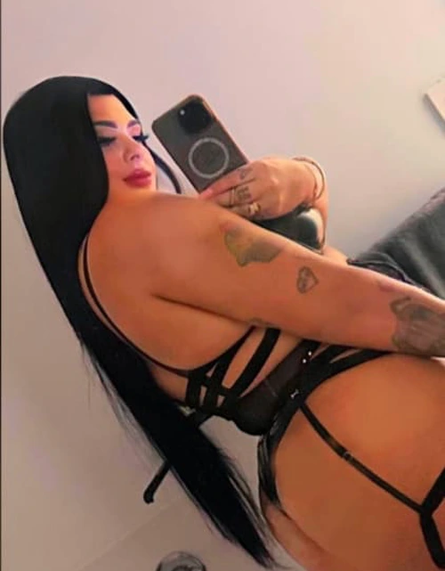 Armani Banks