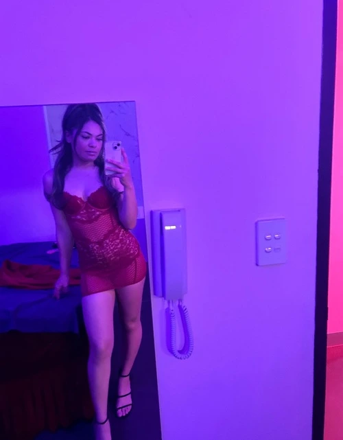 Mami likes to play 💋