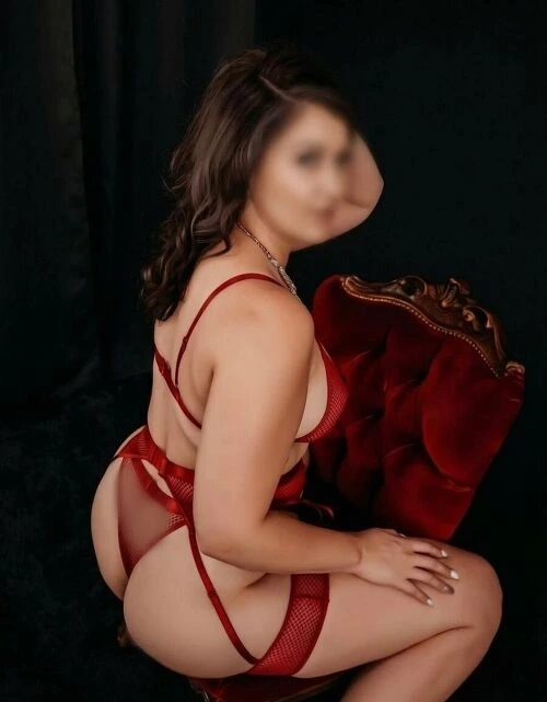 Your Tall Brunette Fantasy