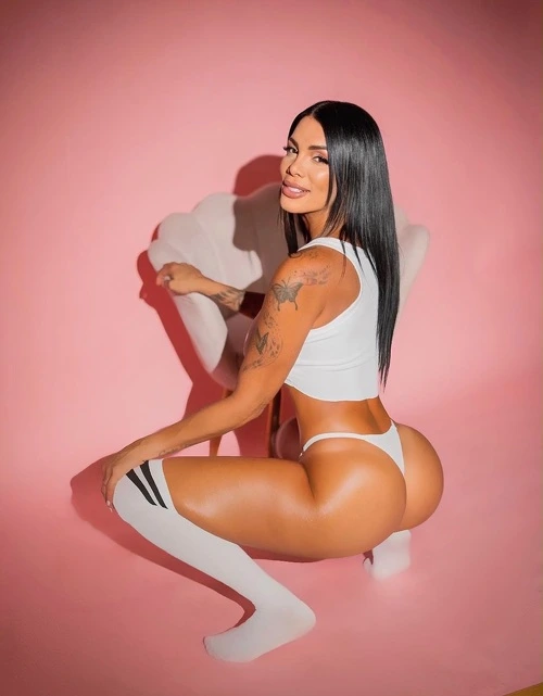 Hot Latin Bitch
